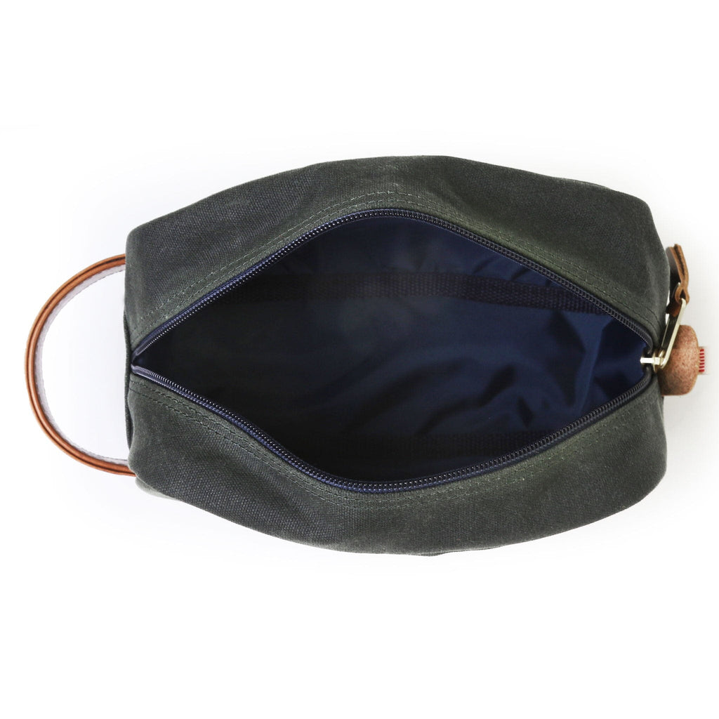 eam_Waxed_Hunter_Green_Whiskey_Brown