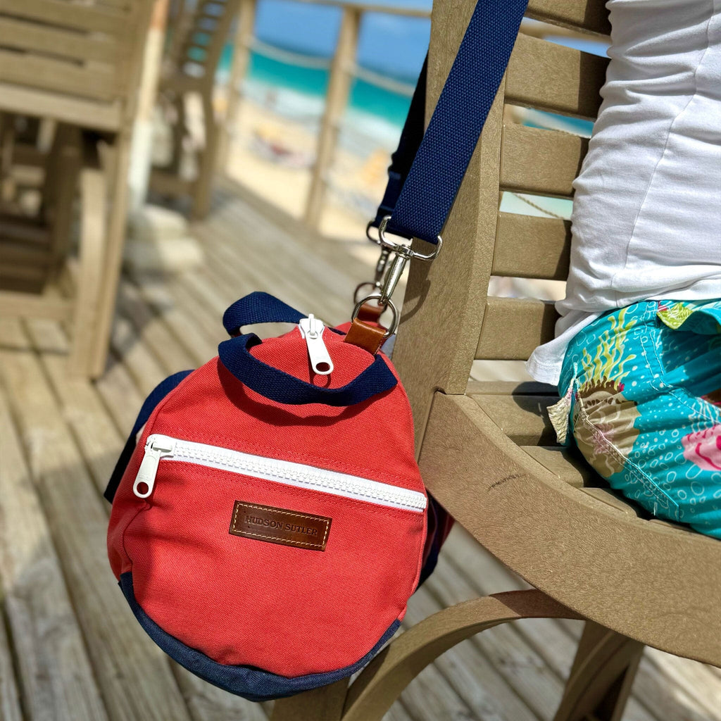 eam_Nantucket_Red_Navy