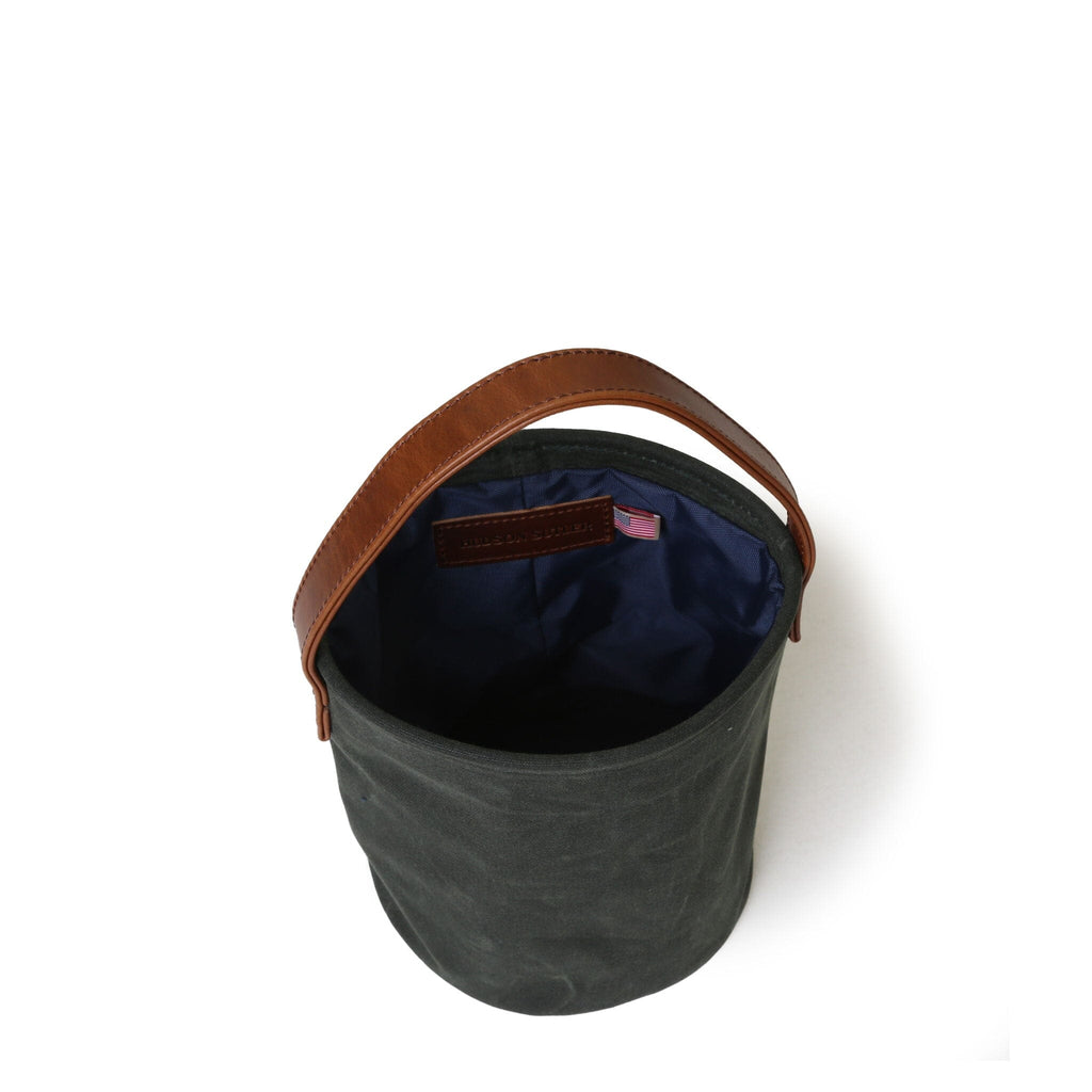 eam_Waxed_Hunter_Green_Whiskey_Brown