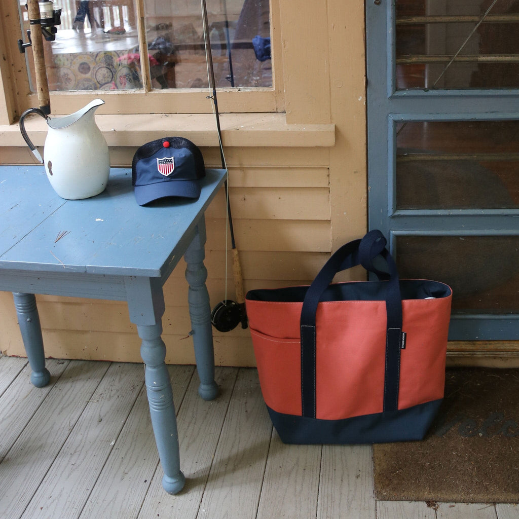 eam_Nantucket_Red_Navy